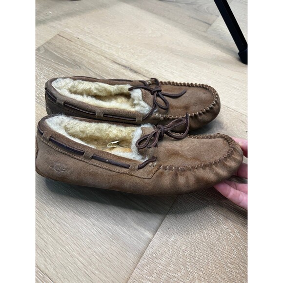 UGG Sheepskin Suede Bootie Moccasins Chestnut Slippers Womens Sz 8 - Picture 4 of 7